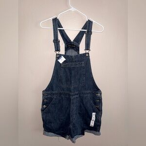 NWT Casual Designs Junior Girls Denim‎ Overall Raw Hem Shorts size 18